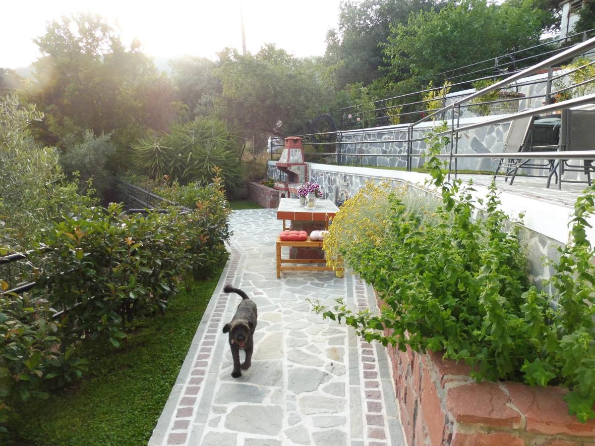 Helianthos Villa - Apartment No3 Kavala Buitenkant foto