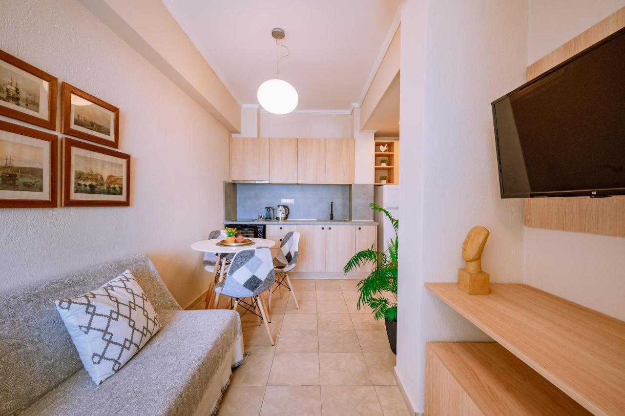 Helianthos Villa - Apartment No3 Kavala Buitenkant foto